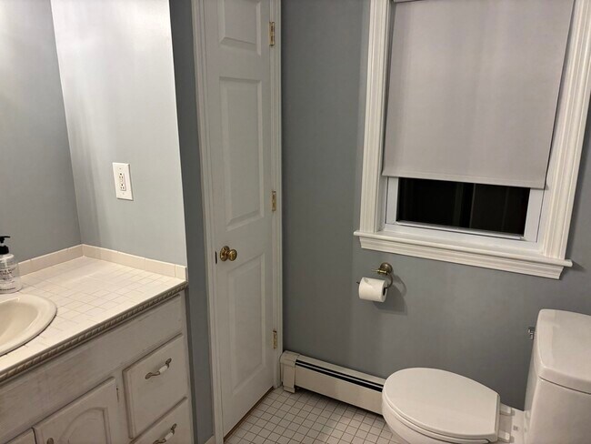 Building Photo - 28 Prince Henry Dr