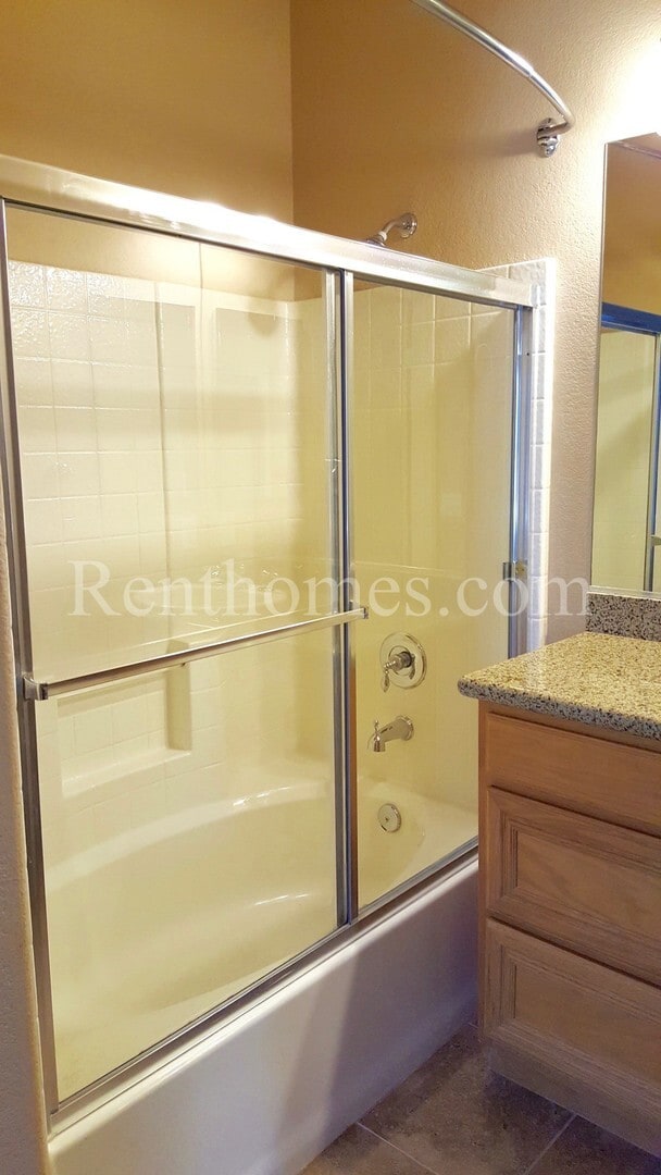 Building Photo - Carmel Valley, 3710 Mykonos Ln #171, AC, Granite Counters, Attached 2 Car Garage, Community Pool,...