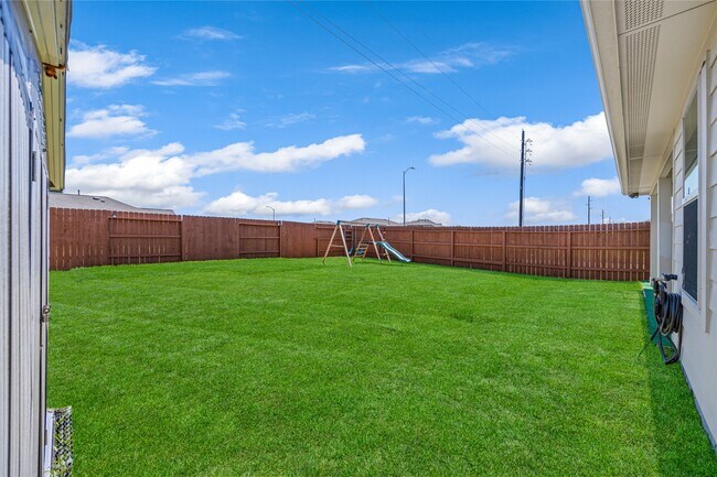Building Photo - 22627 Petrizzi Ln