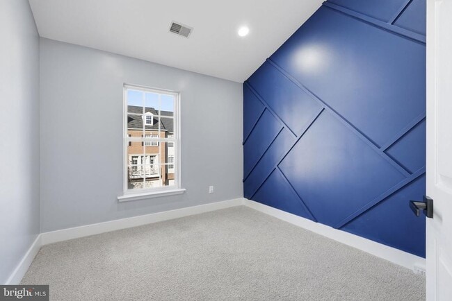 Building Photo - 7665 Audubon Meadow Way