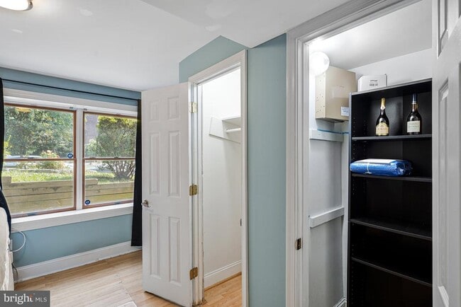 Building Photo - 6513 Old Dominion Dr