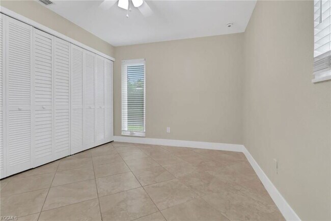 Building Photo - 38 Knights Bridge Rd