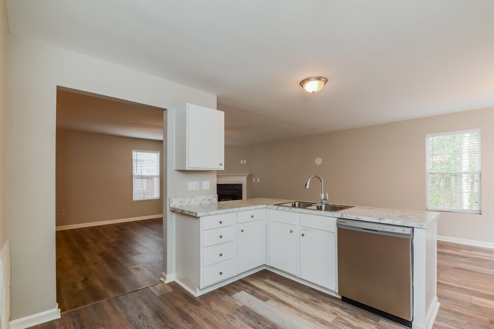 Building Photo - 713 Marjam Ln