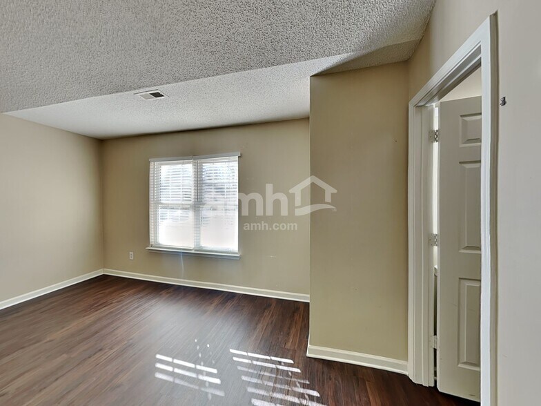 Building Photo - 6204 Patric Alan Ct