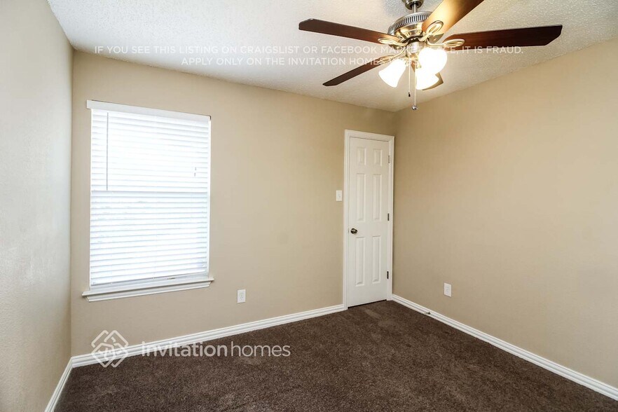 Building Photo - 1413 Ridge Meadow Dr