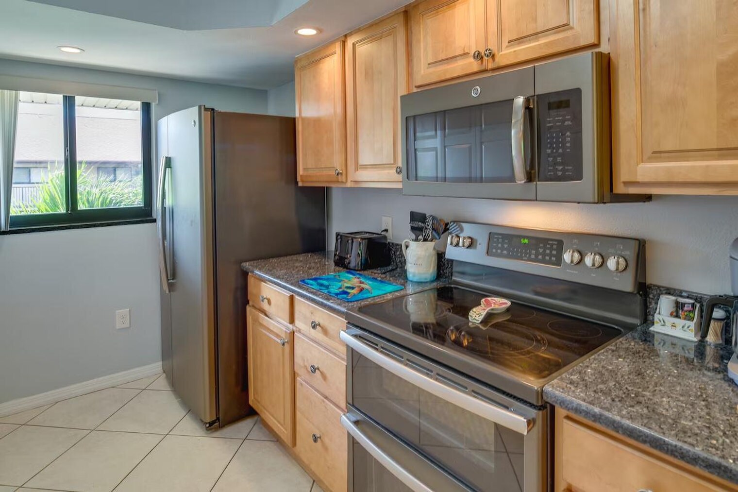 Building Photo - 3180 N Atlantic Ave