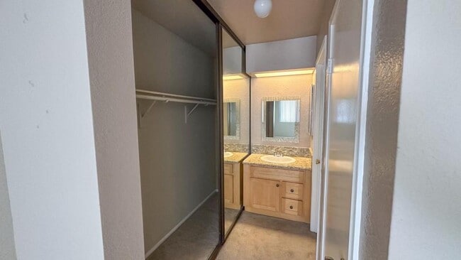 Building Photo - 55 Grenada St