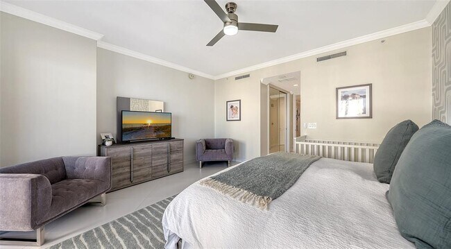 Building Photo - 35 Watergate Dr