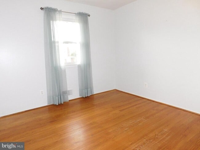 Building Photo - 8428 Aubrey Dr