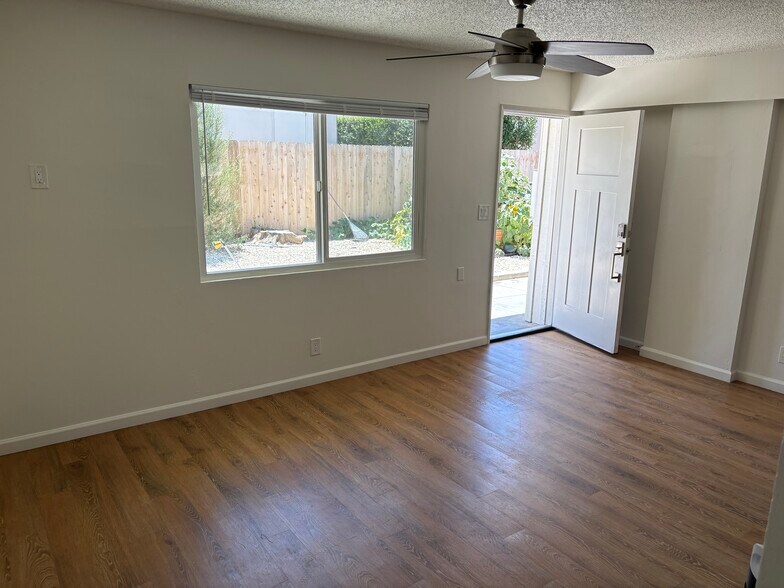 Building Photo - 5440 Capistrano Ave
