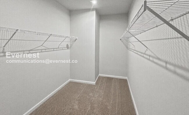 Building Photo - 8155 Huspa Ave