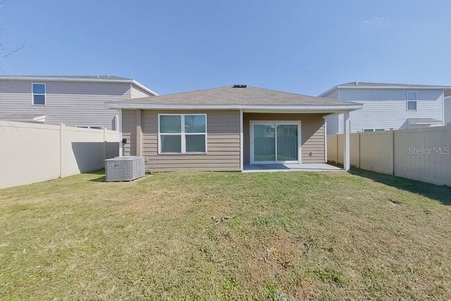 Building Photo - 8620 SW 43rd Ter