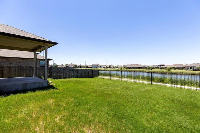 Building Photo - 13508 Rosebud Isle Dr
