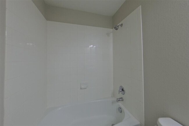 Building Photo - 15102 Verela Dr