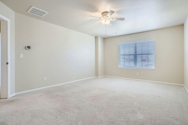 Building Photo - 15904 E Otero Cir