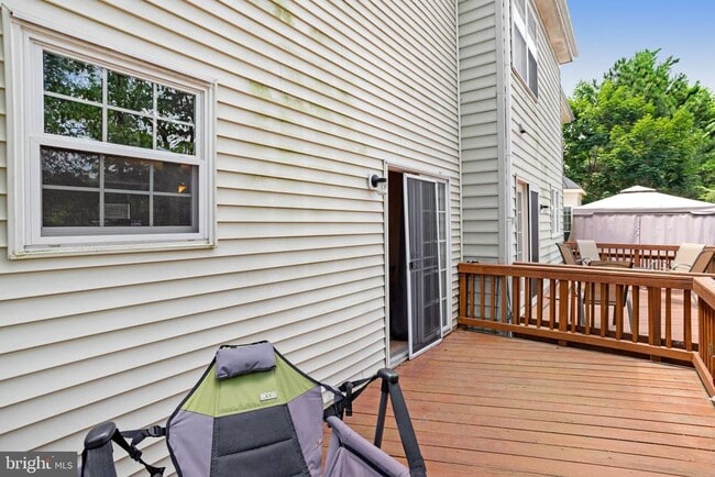 Building Photo - 3819 Watkins Mill Dr