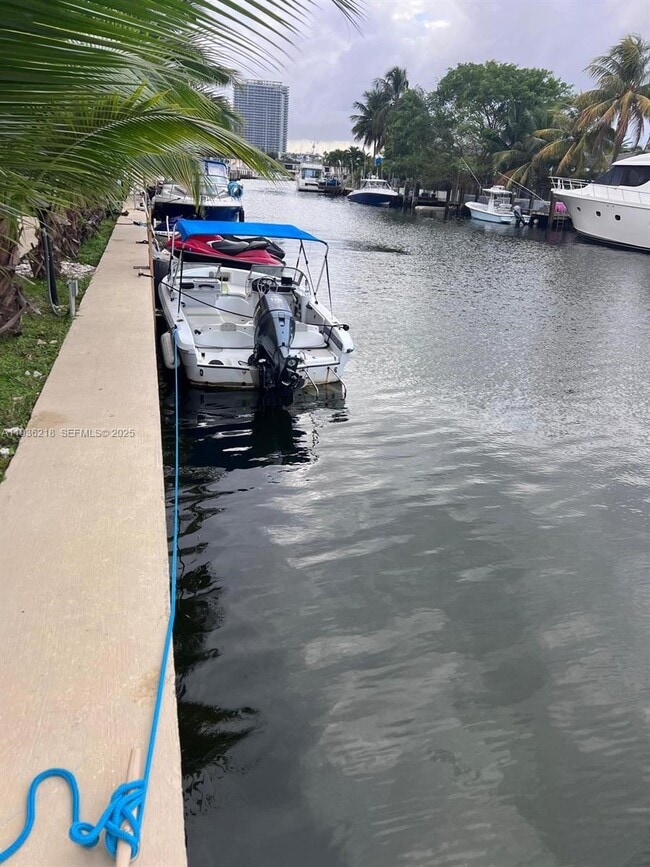 Building Photo - 2935 NE 163rd St