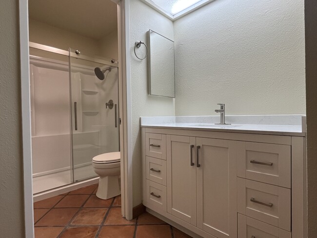 Building Photo - 7948 Mission Center Ct