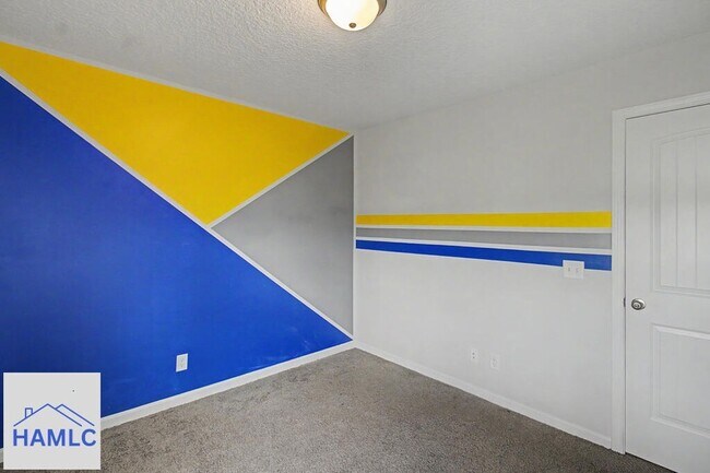 Building Photo - 188 Sunflower Cir NE