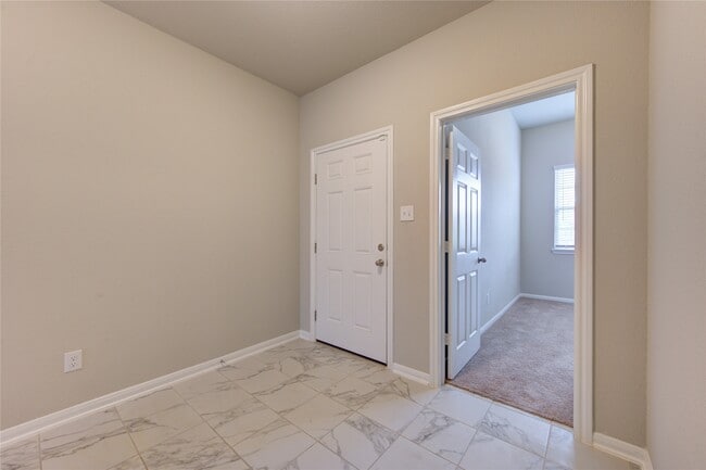 Building Photo - 26019 Steele Flower Dr