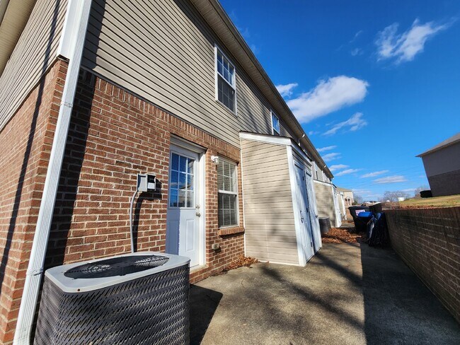 Building Photo - 5E BLACK JACK WAY