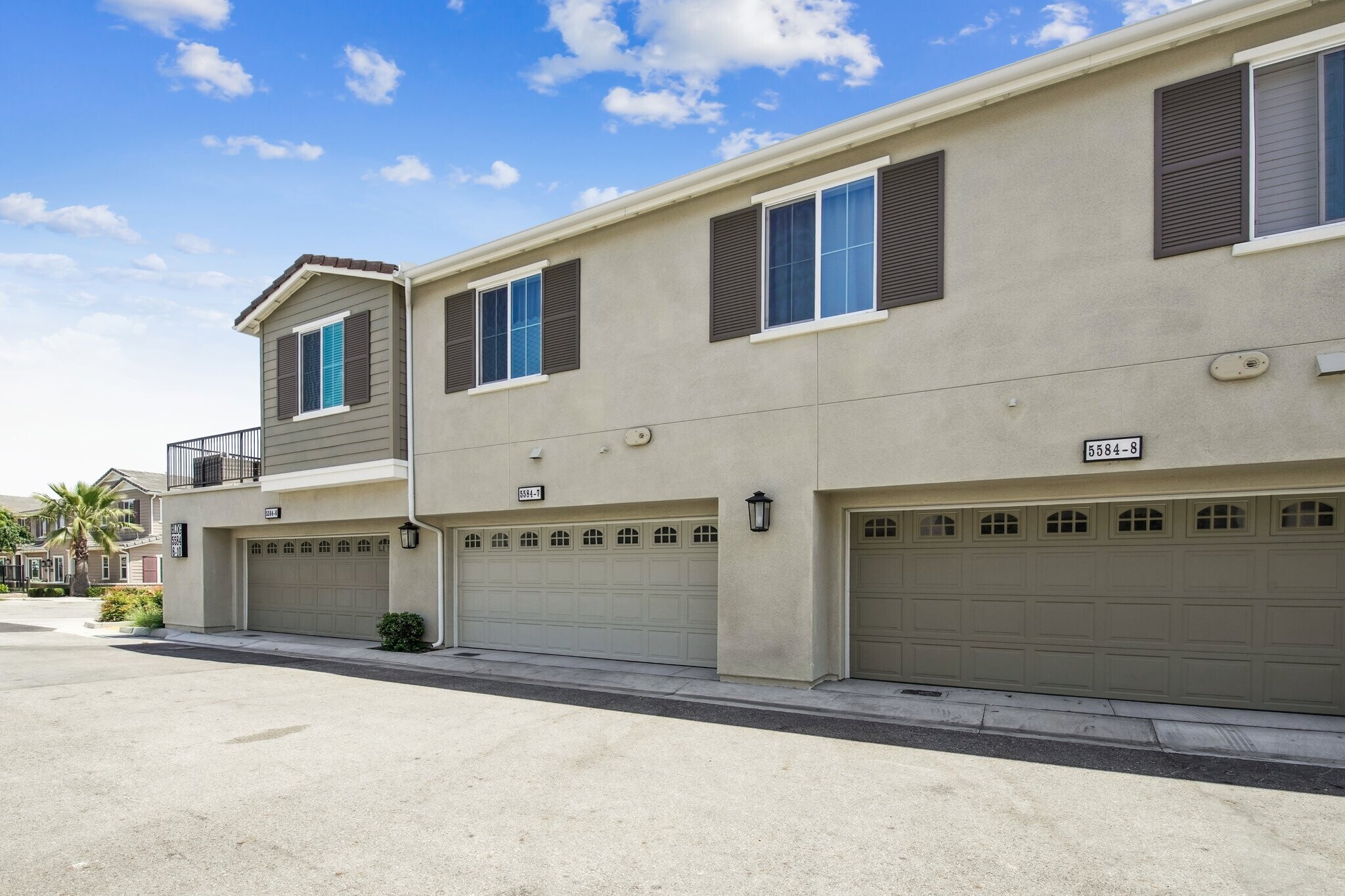 Building Photo - 5584 Kate Way
