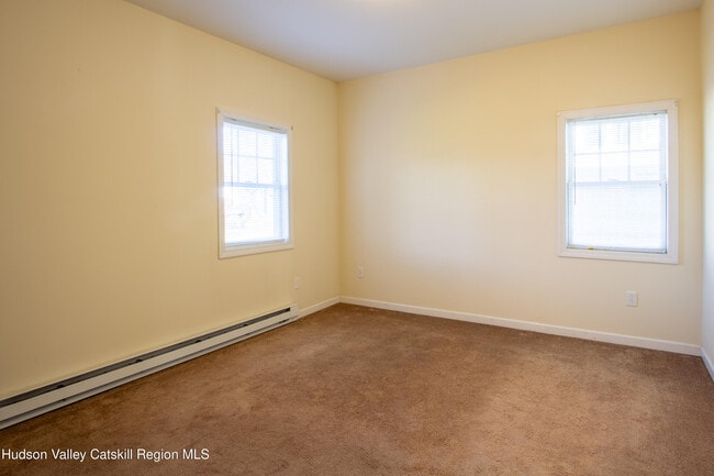 Building Photo - 2262 NY-66