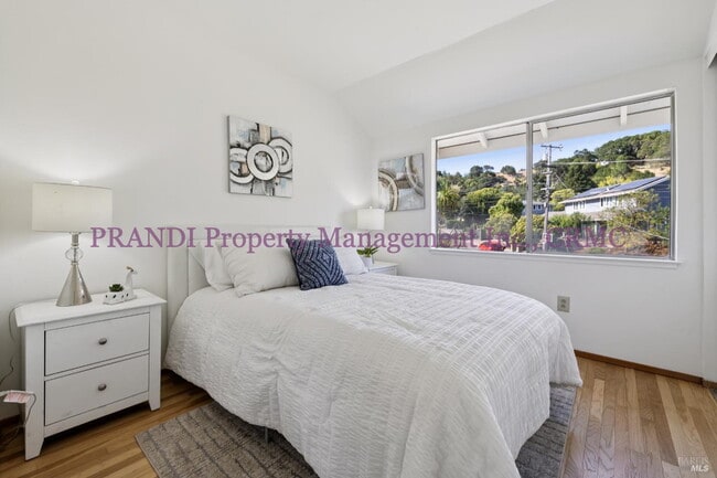 Building Photo - Marinwood Home on Corner Lot with Over 200...