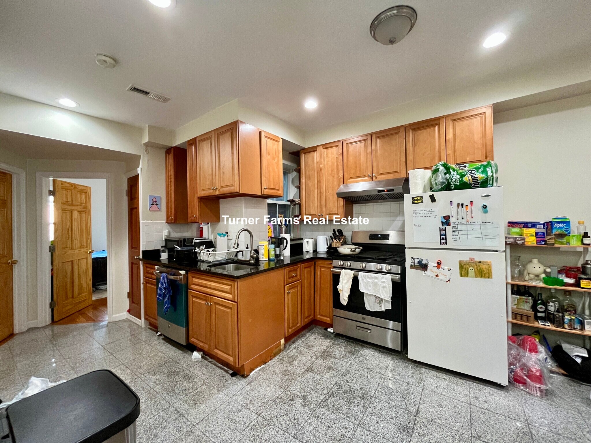 Building Photo - 179 Northampton St