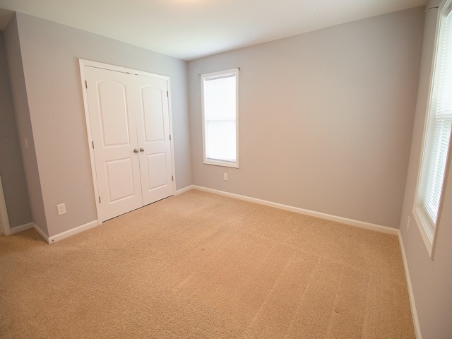 Building Photo - 4 Bedroom 3 Bath Home In Chapel Hill!