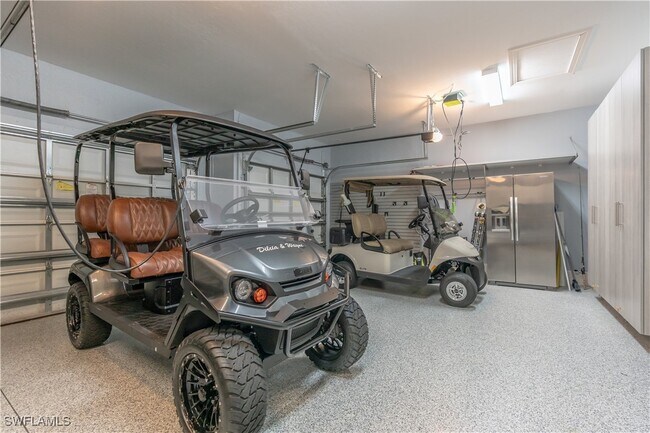 Building Photo - 9332 Fieldstone Ln