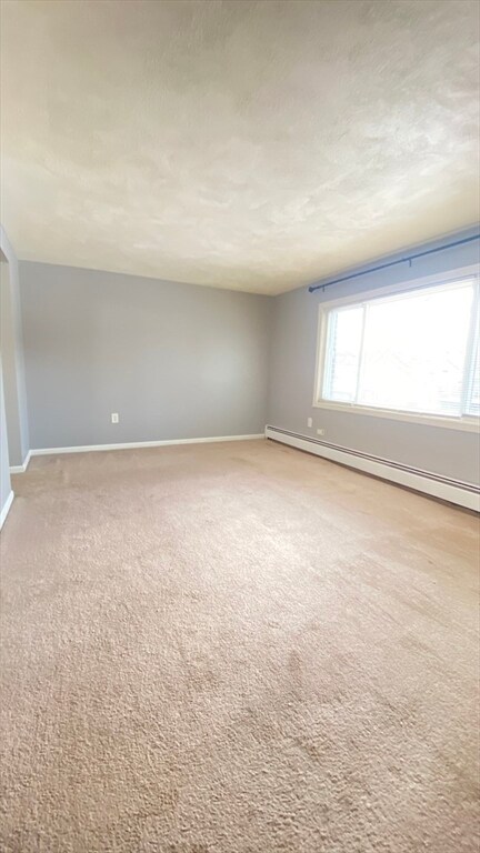 Building Photo - 72 Mudge St