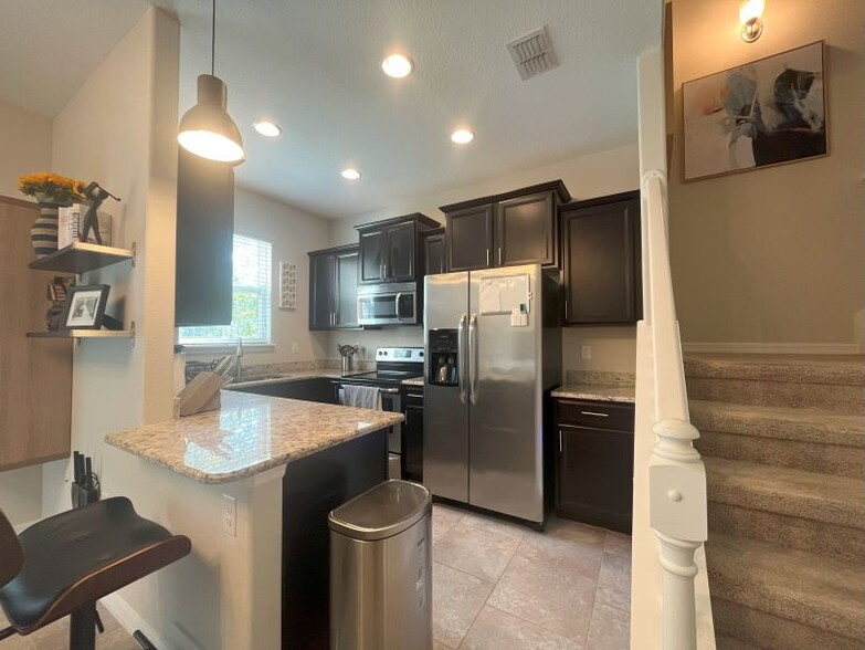 Building Photo - 203 Wentworth Grande Dr
