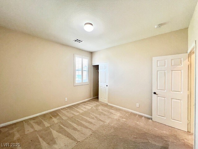 Building Photo - 18 Blue Valley Dr