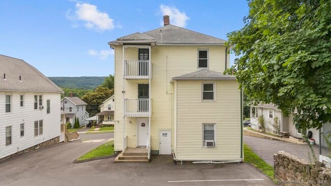 Building Photo - 52 Jacobs St