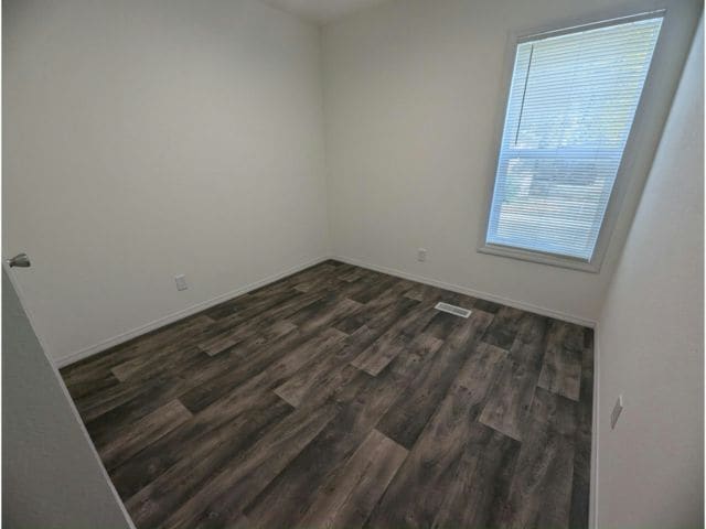 Building Photo - 109 Lynn Ln