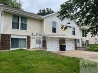 Building Photo - 2 Units Available Across from Congress Mid...