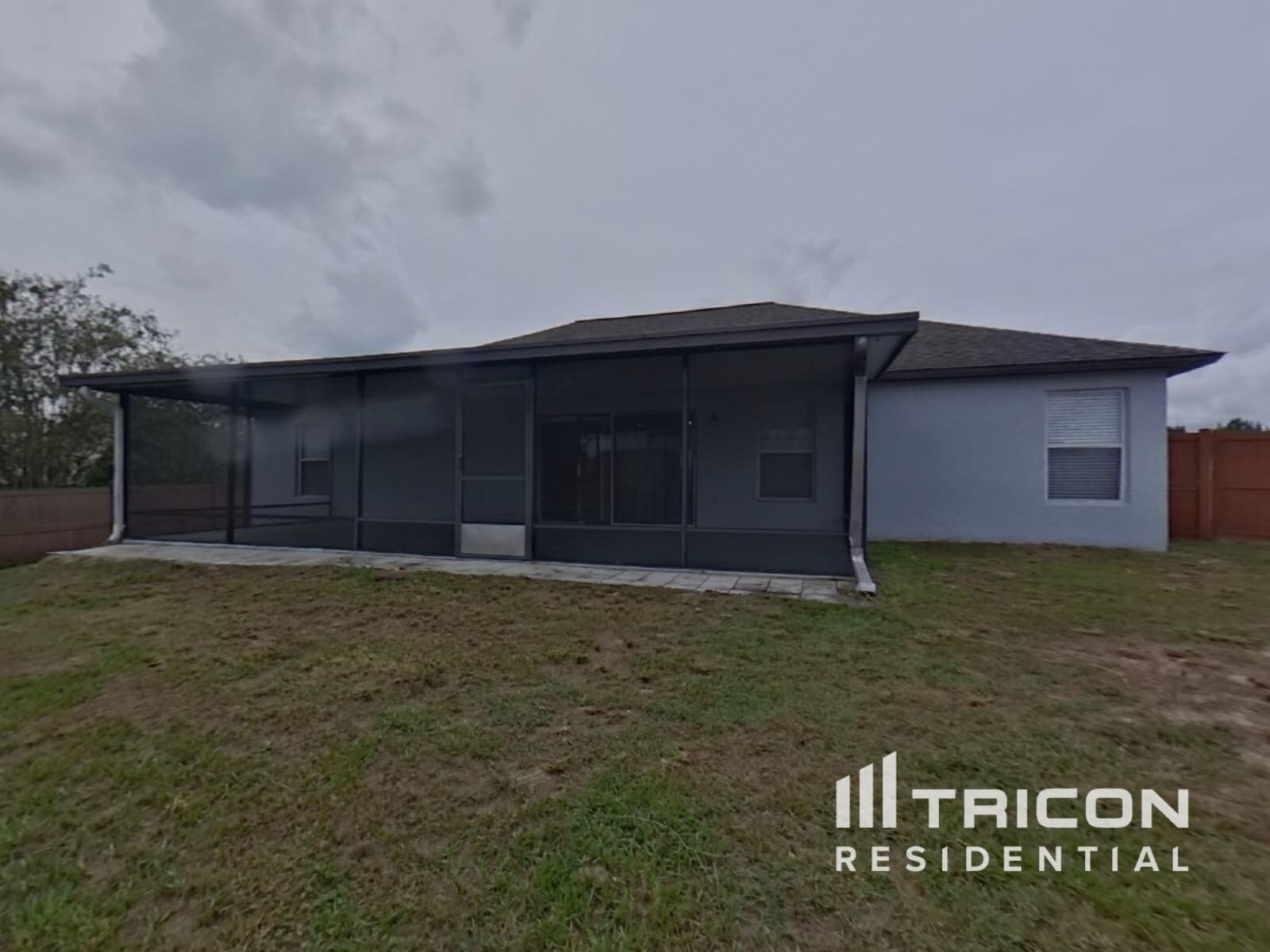 Building Photo - 4081 Lake Bluff Dr