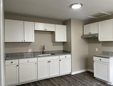 Building Photo - 104 Lawndale Ave