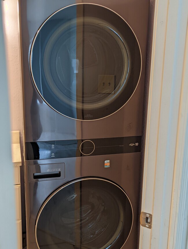 new LG washer/dryer - 1750 Timber Ridge Rd