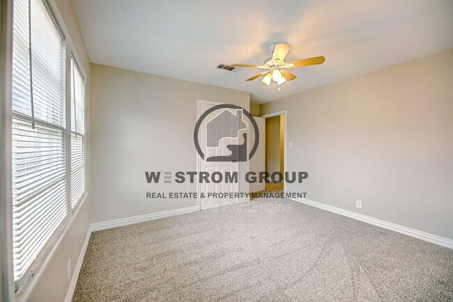 Building Photo - 3635 Rogene St