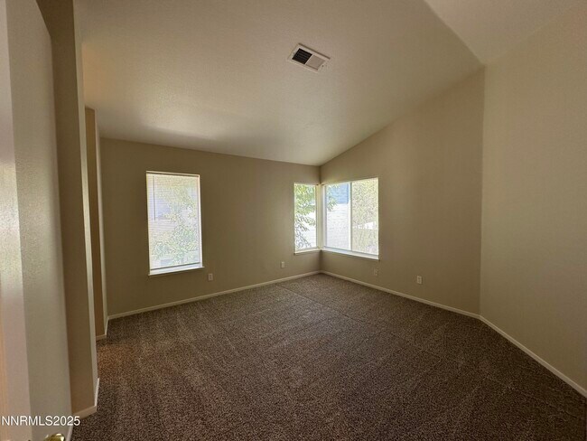 Building Photo - 2635 Alpine Creek Rd