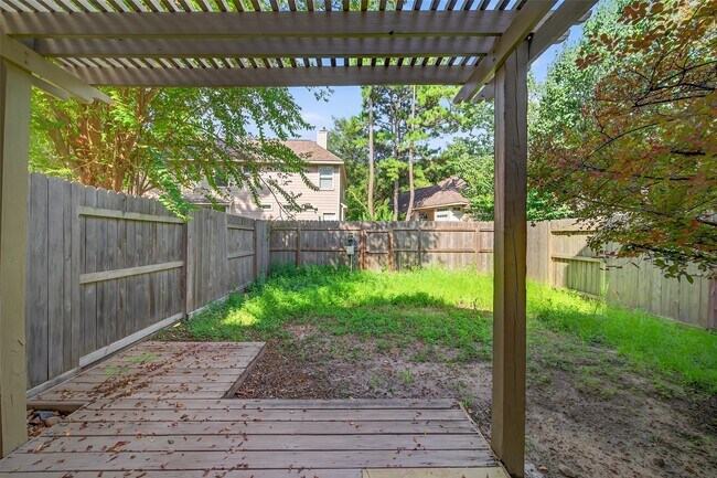 Building Photo - 18 W Greenhill Terrace Pl