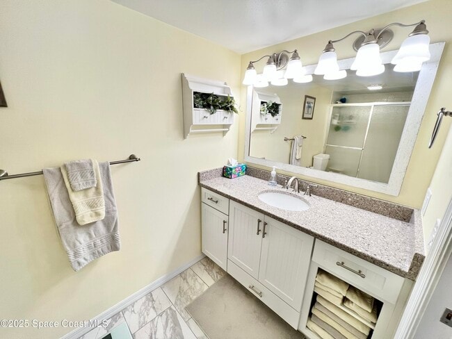 Building Photo - 1860 N Atlantic Ave