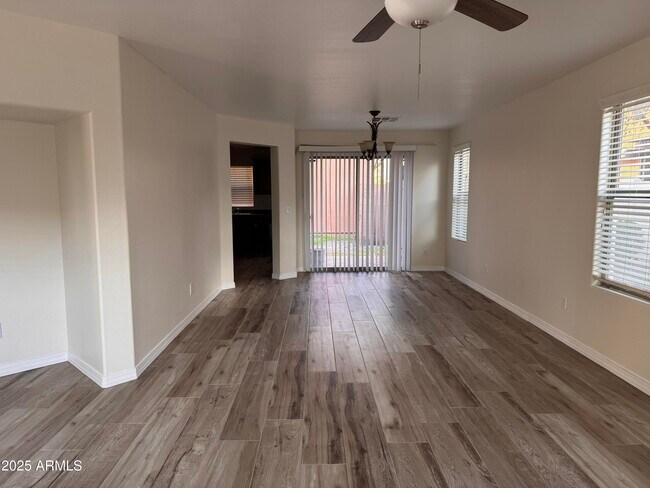 Building Photo - 1879 S Tucana Ln