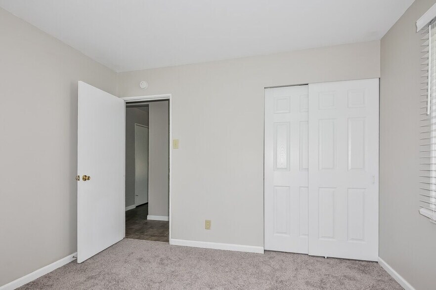 Building Photo - 2310 Mullanphy Ln