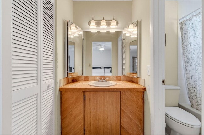 Building Photo - 22380 Pineapple Walk Dr