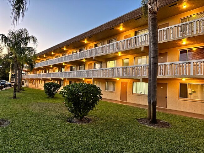 Primary Photo - 600 Village Green Ct