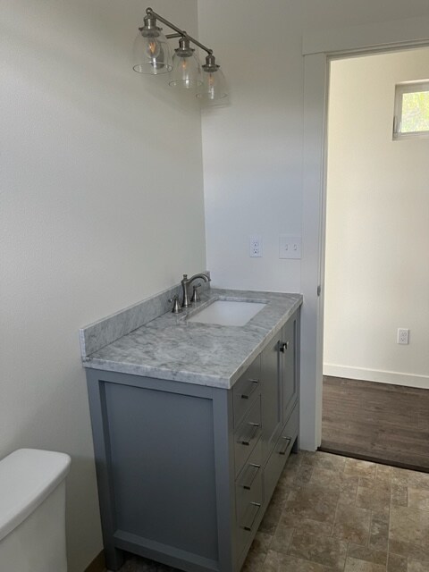 Building Photo - 6670 Long Lake Rd SE