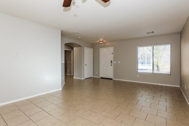 Building Photo - 12433 W Larkspur Rd